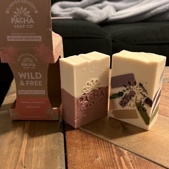 PAcHA soap duo. Two 4oz bars - Picture 2 of 5